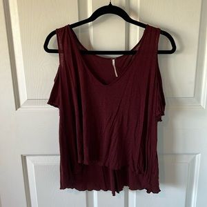 Women’s top size medium